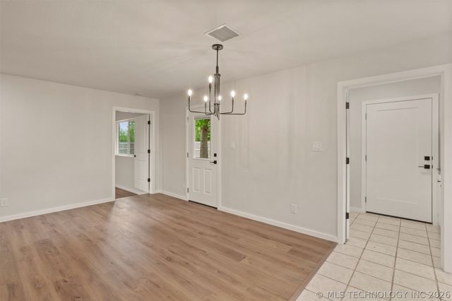 418 W CooWeeScooWee Avenue W, Oologah, OK 74053
