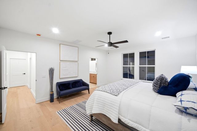 2212 Lou Ellen Lane F, Houston, TX 77018