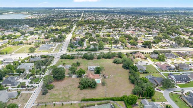 2115 CLUBHOUSE ROAD, Lakeland, FL 33813