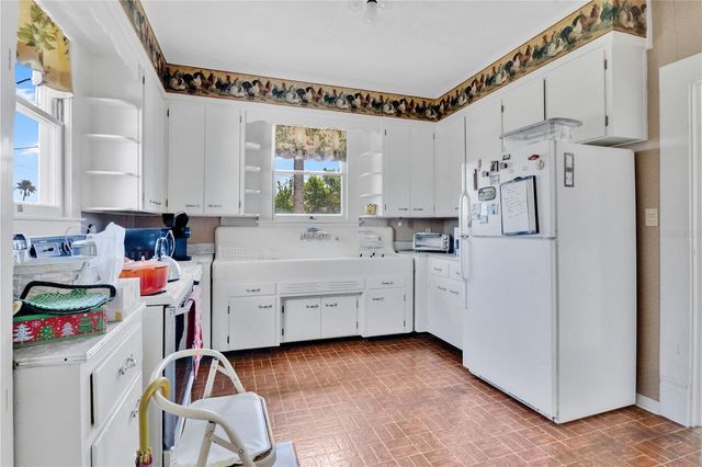 2115 CLUBHOUSE ROAD, Lakeland, FL 33813