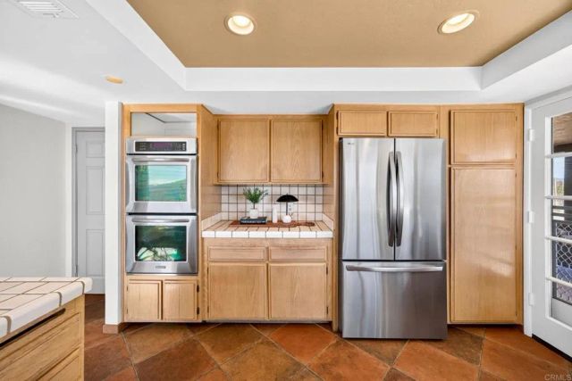 13703 Little Pond Road, Valley Center, CA 92082