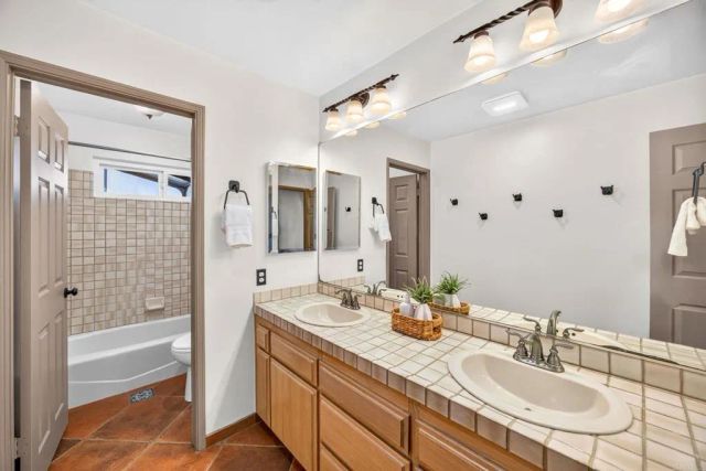 13703 Little Pond Road, Valley Center, CA 92082