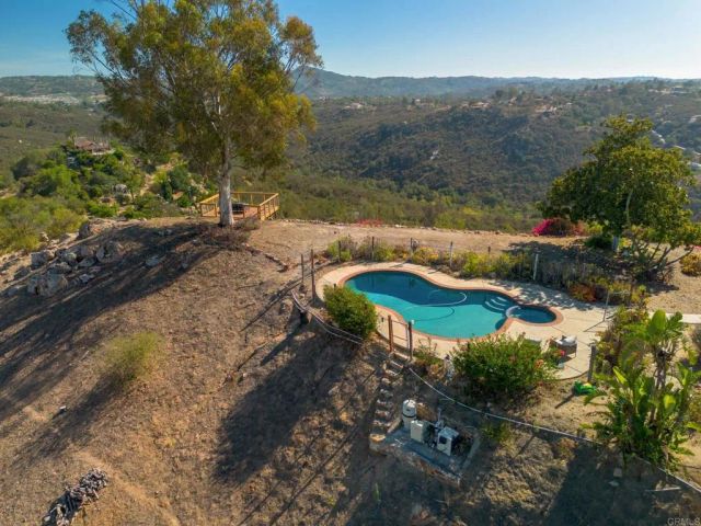 13703 Little Pond Road, Valley Center, CA 92082