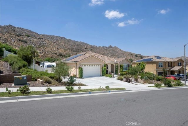 528 Qeweewish, San Jacinto, CA 92582