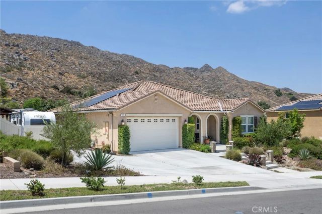 528 Qeweewish, San Jacinto, CA 92582