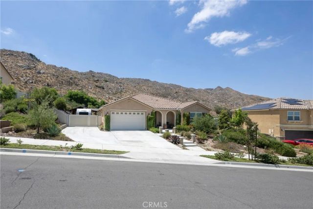 528 Qeweewish, San Jacinto, CA 92582