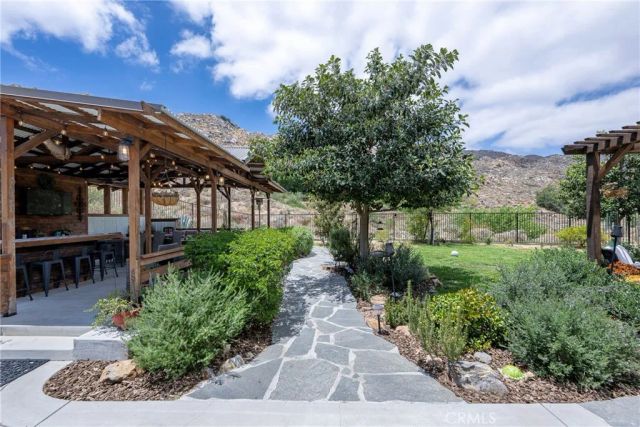 528 Qeweewish, San Jacinto, CA 92582