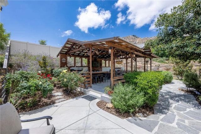 528 Qeweewish, San Jacinto, CA 92582