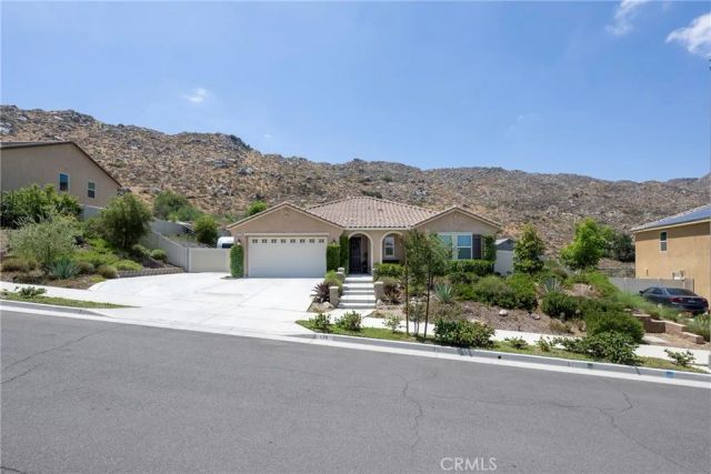 528 Qeweewish, San Jacinto, CA 92582