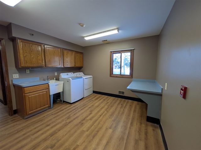 4464 Fisher Estates Lane, Update, MI 48065