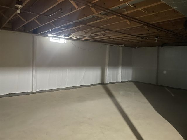 4464 Fisher Estates Lane, Update, MI 48065