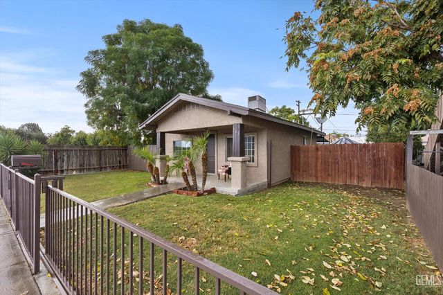 209 Pacific Avenue, Shafter, CA 93263