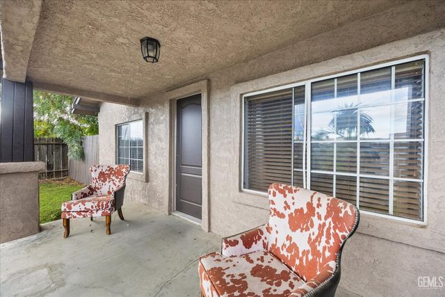 209 Pacific Avenue, Shafter, CA 93263