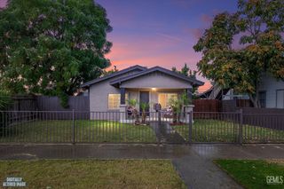 209 Pacific Avenue, Shafter, CA 93263