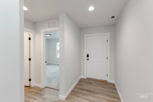 17732 N Boone Peak Ave, Nampa, ID 83687