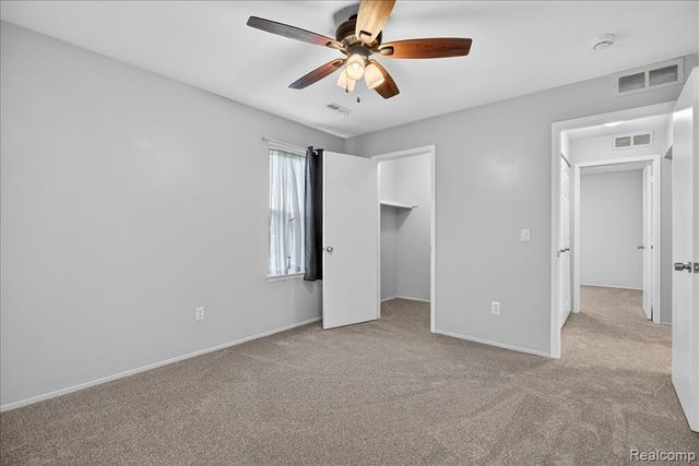 3121 Sunnyside Court, Lake Orion, MI 48360