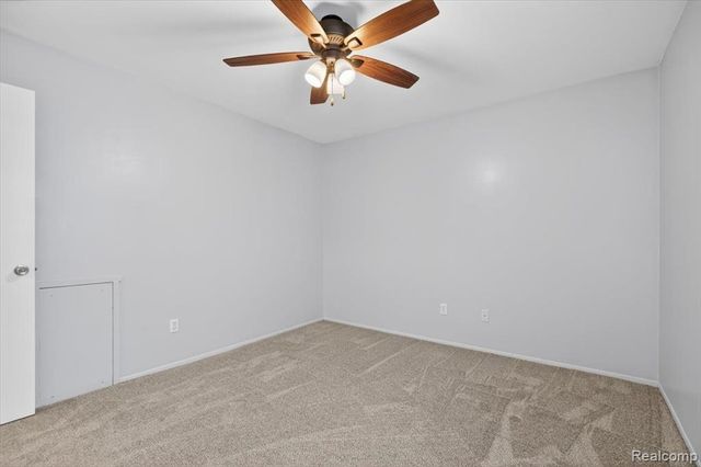 3121 Sunnyside Court, Lake Orion, MI 48360