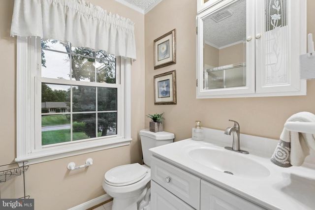 300 CHAPELWOOD LN, Lutherville Timonium, MD 21093