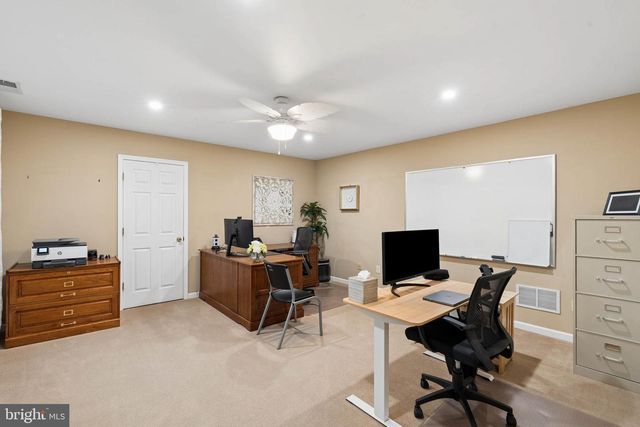 300 CHAPELWOOD LN, Lutherville Timonium, MD 21093