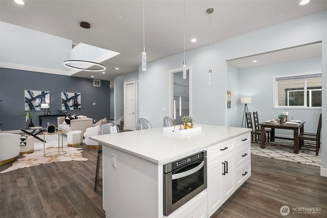 35433 55th Avenue S, Auburn, WA 98001