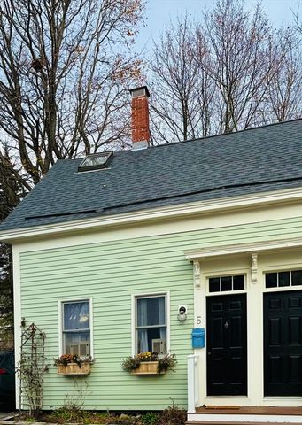 5 Chestnut St 0, Newburyport, MA 01950