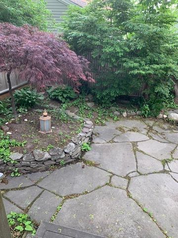 5 Chestnut St 0, Newburyport, MA 01950