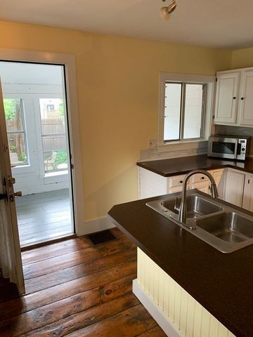 5 Chestnut St 0, Newburyport, MA 01950