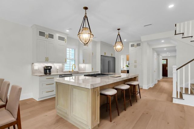 258 Coming Street, Charleston, SC 29403