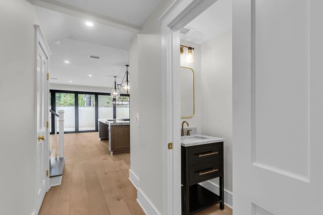 258 Coming Street, Charleston, SC 29403