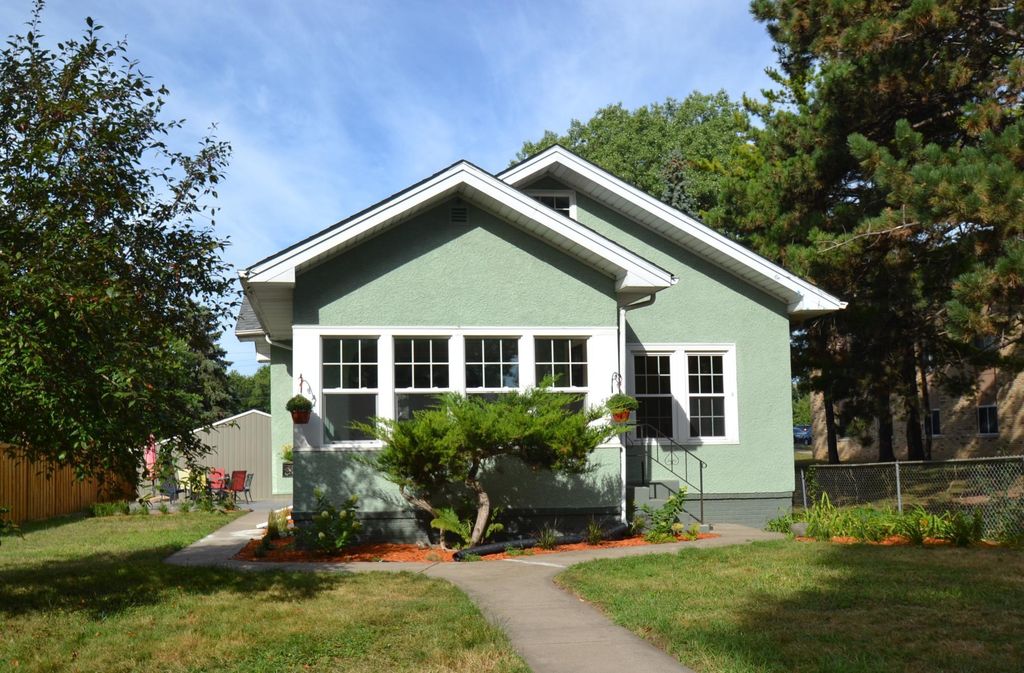 583 Fairview Avenue S, Saint Paul, MN 55116 — photo 2
