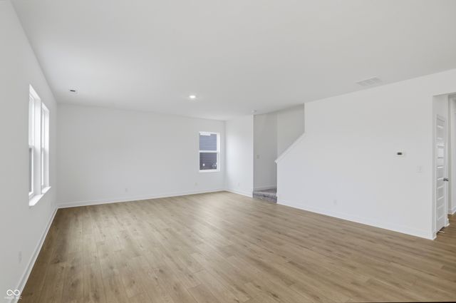 1916 W Addison Drive, Greenfield, IN 46140