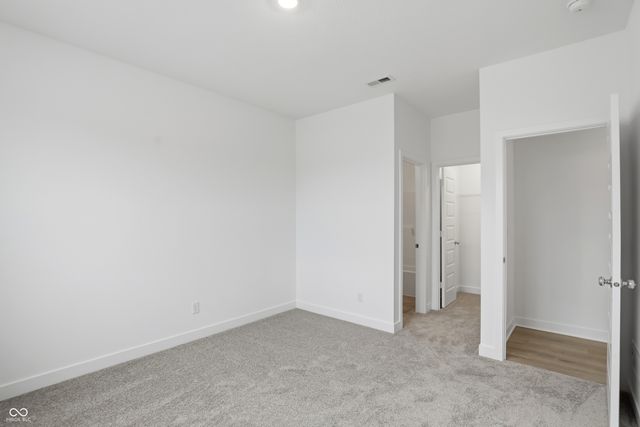 1916 W Addison Drive, Greenfield, IN 46140