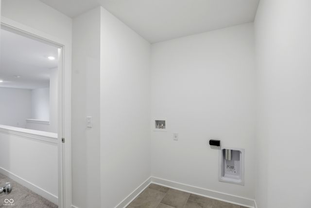 1916 W Addison Drive, Greenfield, IN 46140