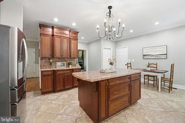 10829 PERRIN CIR, Spotsylvania, VA 22551