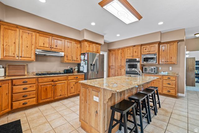 247 W 400 N, Santaquin, UT 84655
