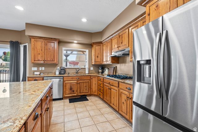 247 W 400 N, Santaquin, UT 84655