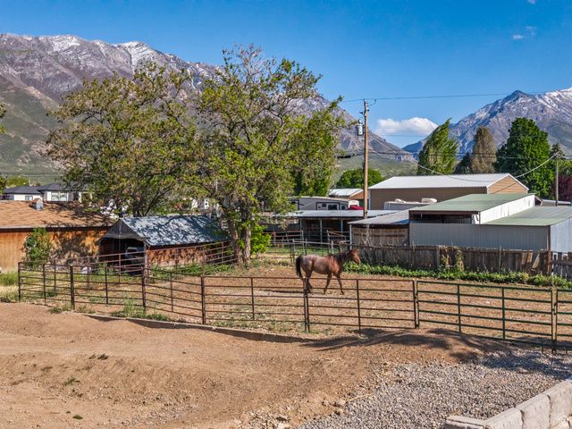 247 W 400 N, Santaquin, UT 84655