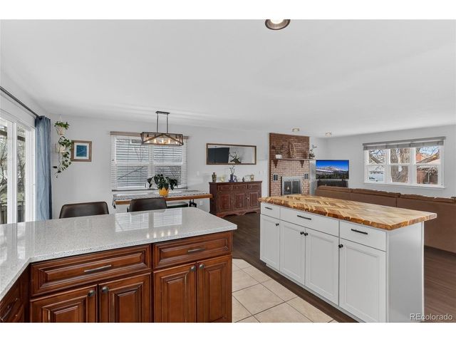 6245 Saulsbury St, Arvada, CO 80003