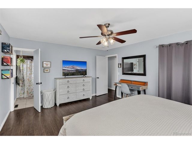 6245 Saulsbury St, Arvada, CO 80003