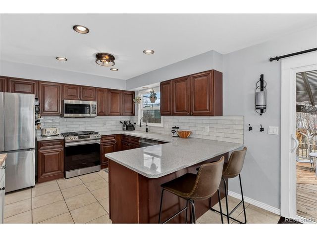 6245 Saulsbury St, Arvada, CO 80003