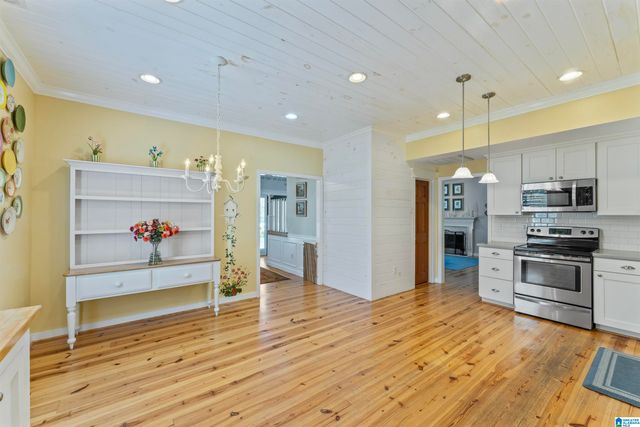 1117 AMBERLEY WOODS DRIVE, Helena, AL 35080