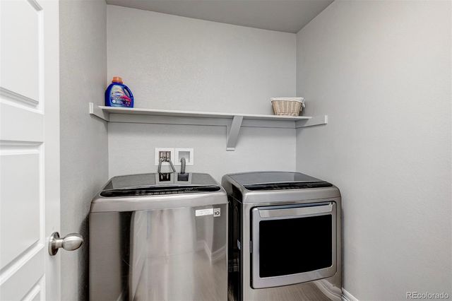 47 S Titus Street, Aurora, CO 80018
