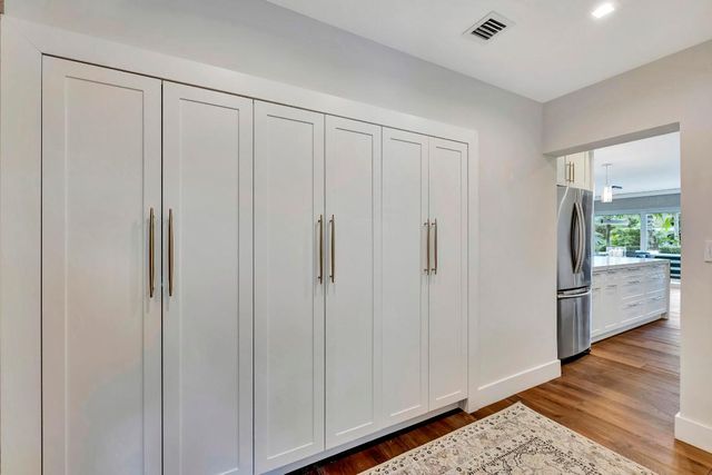 1212 Hillsboro Mile 20, Hillsboro Beach, FL 33062