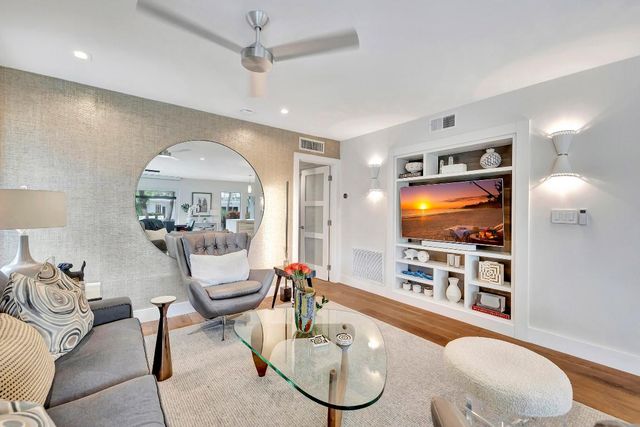 1212 Hillsboro Mile 20, Hillsboro Beach, FL 33062