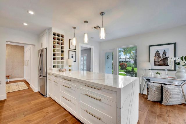 1212 Hillsboro Mile 20, Hillsboro Beach, FL 33062