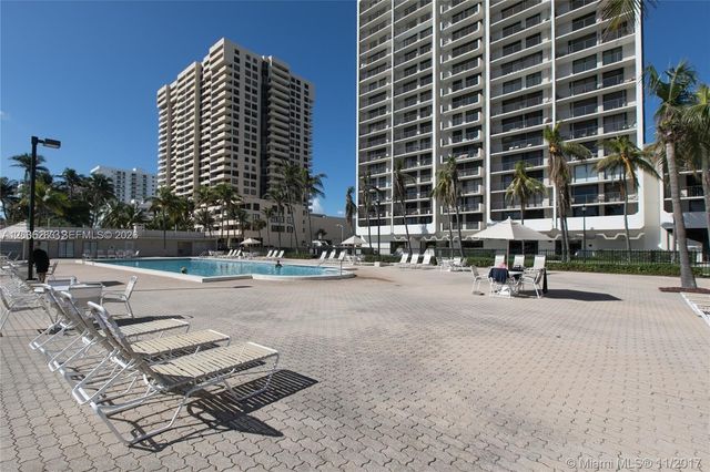 2625 Collins Ave 1508, Miami Beach, FL 33140