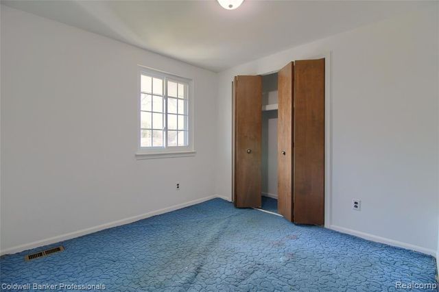 1581 Trail Drive, Trenton, MI 48183