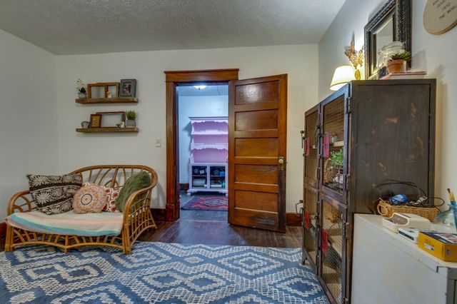 128 W Jackson St, Gallatin, TN 37066