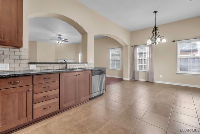 9312 Autumn Brooke Way, Montgomery, AL 36117