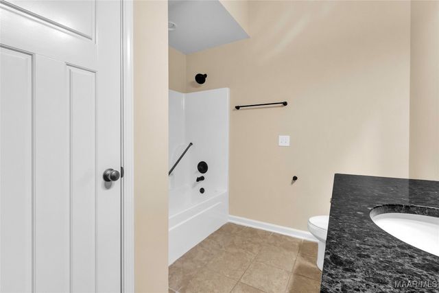 9312 Autumn Brooke Way, Montgomery, AL 36117